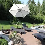 Guest house Pod Guglom