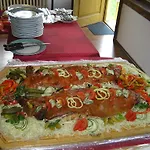 Guest house Pod Guglom