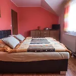Guest house Pod Guglom 2*